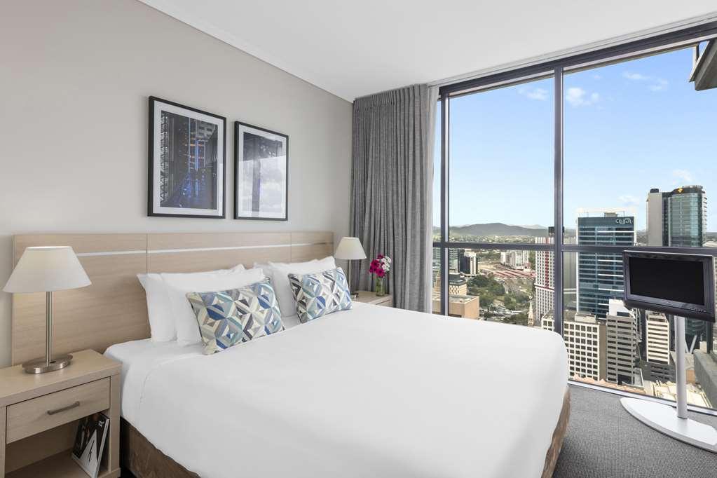 Oaks Brisbane On Charlotte Suites Δωμάτιο φωτογραφία